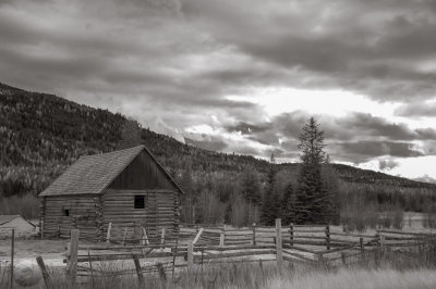 Log Barn Near Canadian Border