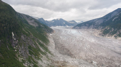 Norris Glacier over Glory Lake