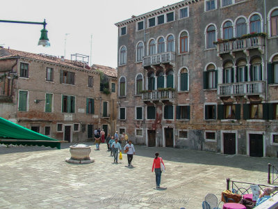 Venice Plaza