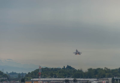 F-22 Raptor Steep Climb