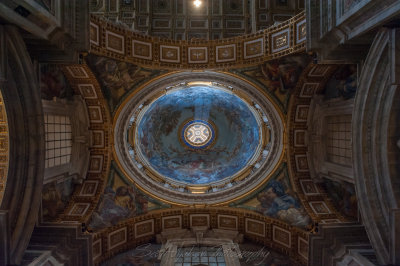 The Vatican Dome and Beam of Light (1)