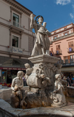 Amalfi Fontana santAndrea