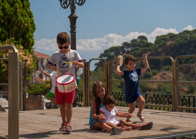 Savoca Kids playing