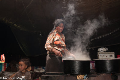 China (Qinghai) - Cooking In The Drokpa Tent