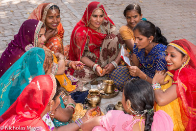 India (Rajasthan) - Ladies Listening To A Scripture Reading