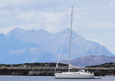 Yacht Arisaig entrance 2.jpg