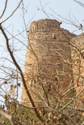 0048 Gwalior Fort Walls.jpg