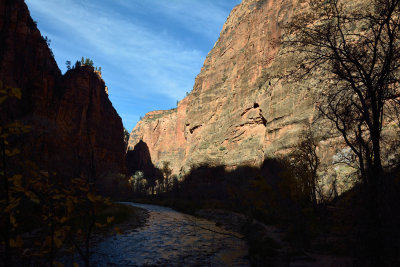 J71_0103p.jpg