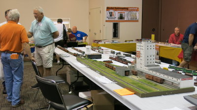 Clark Propst's Allied Mills layout.  
