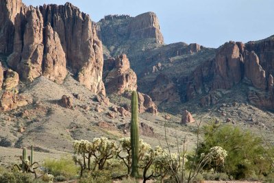 Lost Dutchman State Park Hike