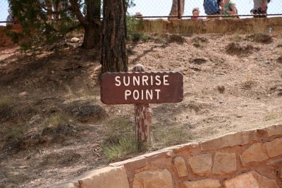Trail to Sunrise Point