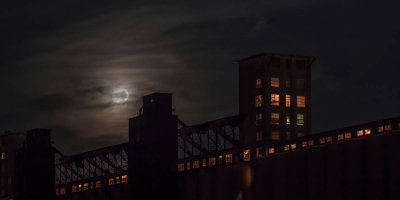 Moonset over Standard