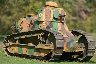 WW1 Renault Tank_2763.jpg