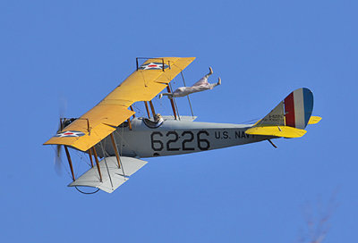 Curtiss Jenny with Trudy_9380.jpg