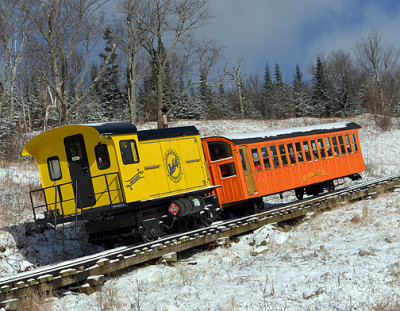 Winter Train_4667.jpg