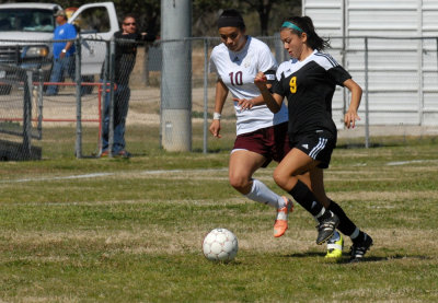 215soccergirls 015soccerweb.jpg