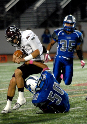 103football 126footballweb.jpg