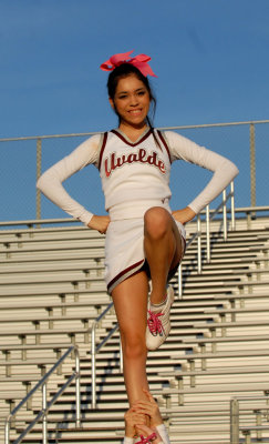103football 019cheersweb.jpg