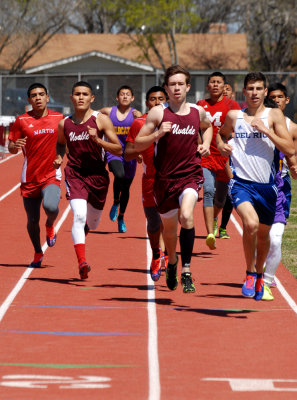 314track2 098highschooltrackweb3.jpg