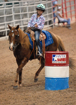 68Fairplex 053fairplexbarrelracingweb.jpg
