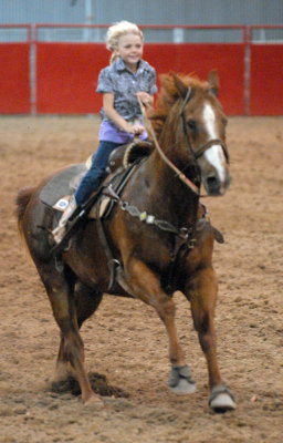 68Fairplex 076fairplexbarrelracingweb.jpg