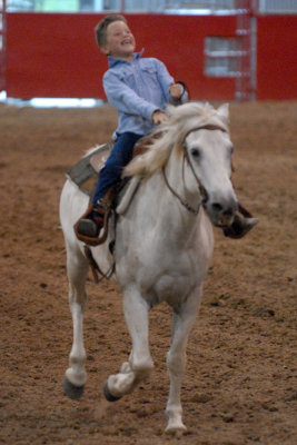 68Fairplex 083fairplexbarrelracingweb.jpg