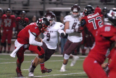 1030footballsouthside 056southfootweb.jpg