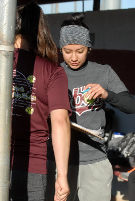 26sports 013softbal6.jpg