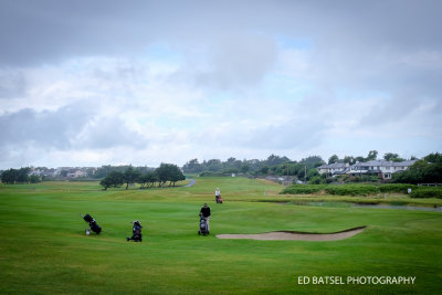 Galway: golf alongside the Galway Bay Promenade