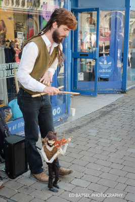 Galway: a very, very cool busker