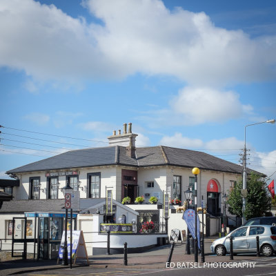 Cobh: building where last passangers boarded the Titanic