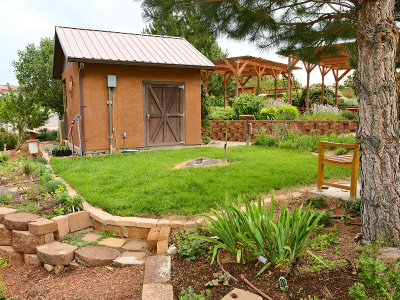 Casita Lawn (8523)