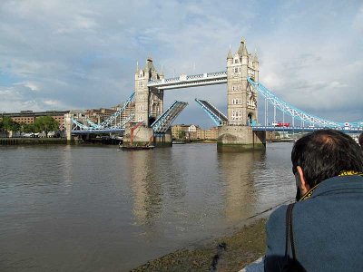 tower bridge open