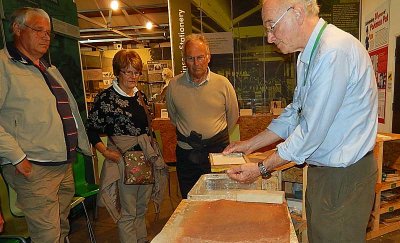 handmaking paper