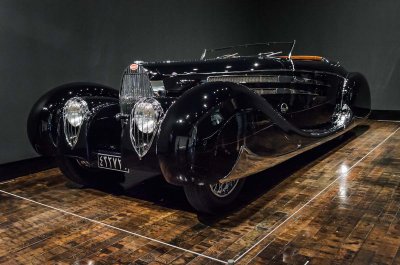 1939 Bugatti Type 57C by Vanvooren