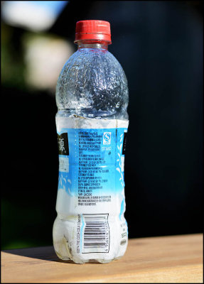 japanese_water_bottle_02_7929.jpg