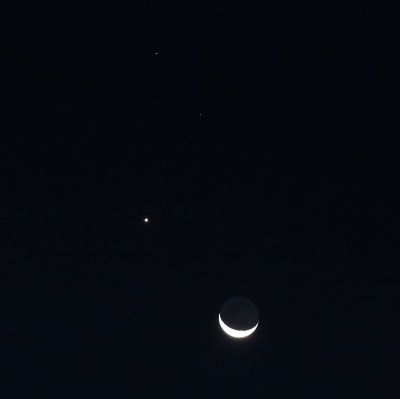 Moon, Venus, and Mars -- Nov. 7, 2015