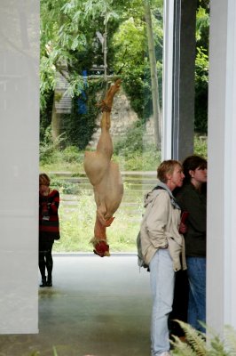 Ron Mueck sculpture, Paris