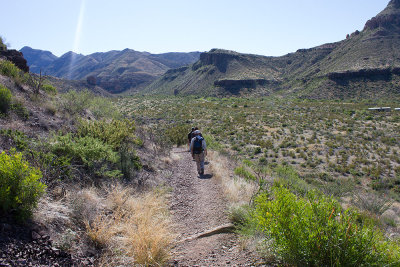 7456 Hiking into Blue Creek Canyon.jpg