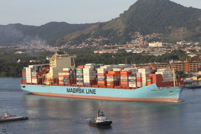Maersk La Paz - 03 jun 2015.JPG