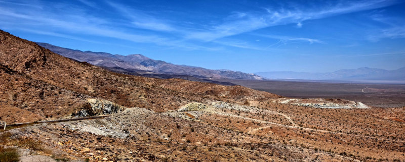 Headin to Death Valley HDR DSC03896.jpg