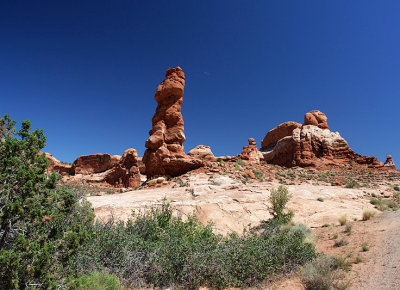 2010-06-15 Arches Nat Park DSC00215.JPG