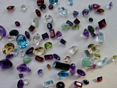 Gemstones 06639