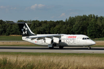 70243_BAe146_SwissStar_BSL13