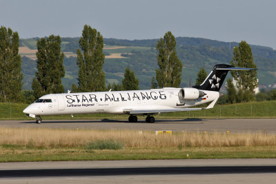 70249_CRJ700_LHStaralliance_BSL13_1200.jpg