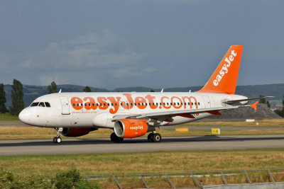 70159_A319_EasyJet_BSL13