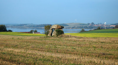 The dolmen / Stendyssen