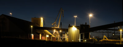 The port by nigth / Havnen om natten