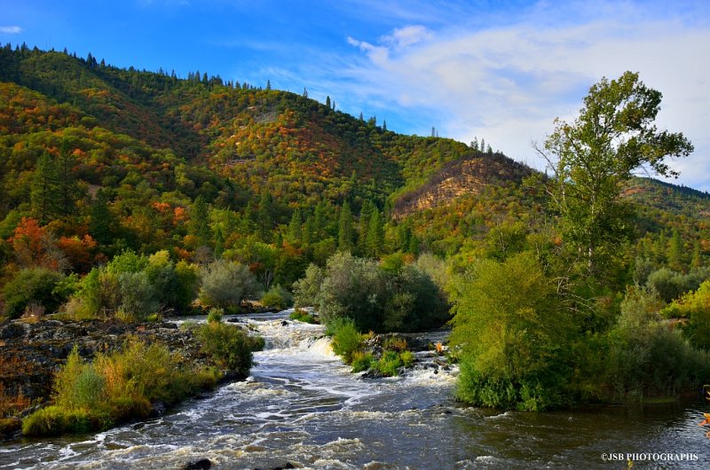 Tilomikh Falls - Rogue River