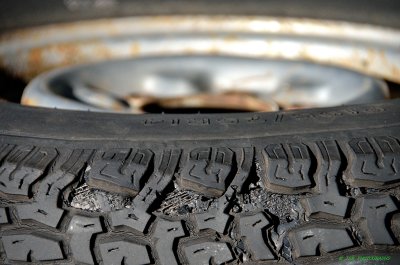 Tire tread separation